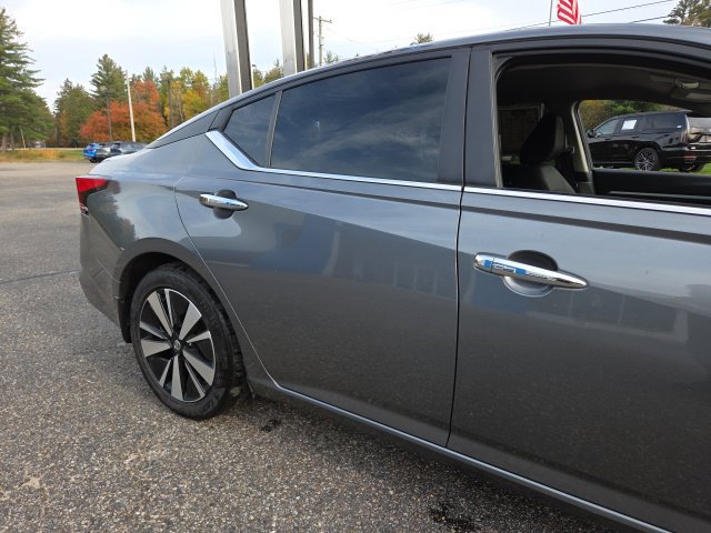 Used 2022 Nissan Altima 2.5 SV FWD image 27
