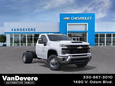 New 2026 Chevrolet Silverado 3500 W/T w/ WT Convenience Package image 1