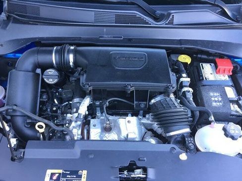 Used 2023 Jeep Compass Latitude AWD/4WD image 28