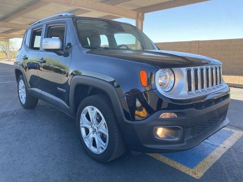 Used 2017 Jeep Renegade Limited AWD/4WD image 4