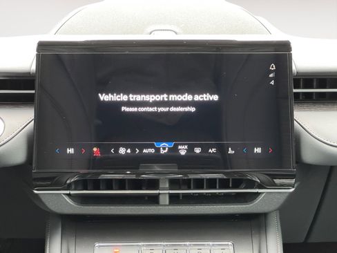 New 2026 Lincoln Nautilus Reserve image 13