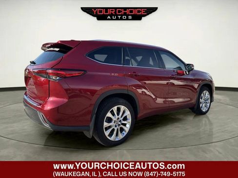 Used 2022 Toyota Highlander Limited AWD/4WD image 5
