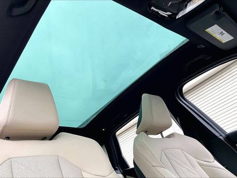 Used 2025 BMW X3 xDrive30i w/ Convenience Package image 24