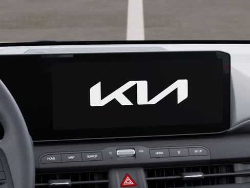 New 2026 Kia K4 FWD image 20