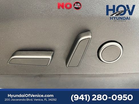 Used 2022 Tesla Model Y Performance AWD/4WD image 38