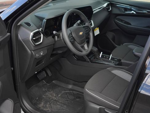 New 2025 Chevrolet TrailBlazer LT image 24