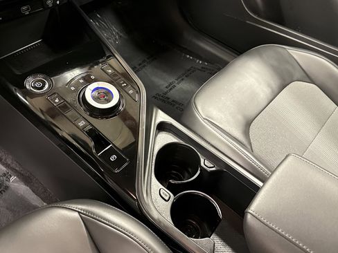 Used 2023 Kia Niro Wind image 12