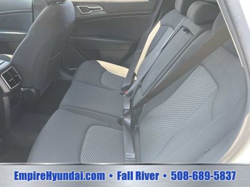 Used 2024 Kia Sportage LX FWD image 14