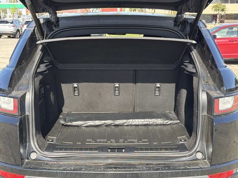 Used 2017 Land Rover Range Rover Evoque HSE Dynamic image 25