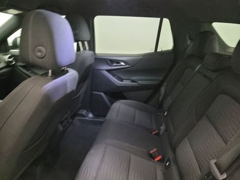 Used 2025 Chevrolet Equinox LT FWD image 18