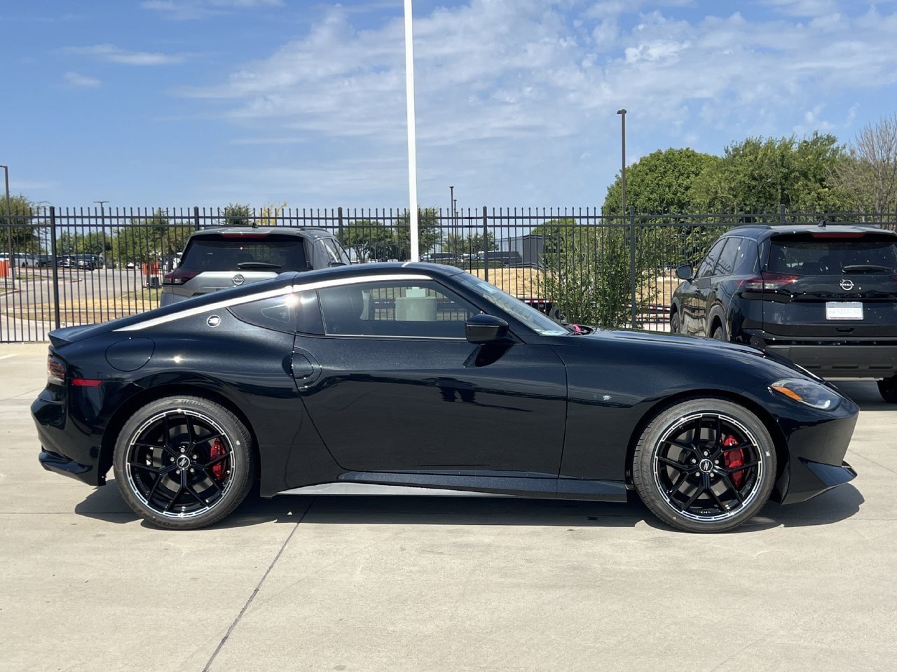 New 2027 Nissan Z Performance RWD image 3