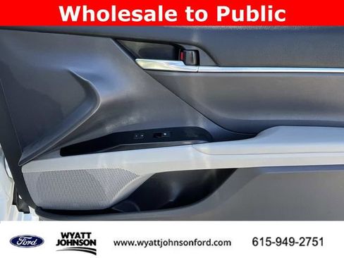 Used 2020 Toyota Camry SE image 22