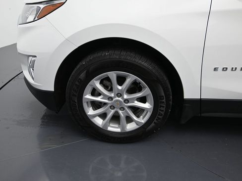 Used 2021 Chevrolet Equinox LT image 9