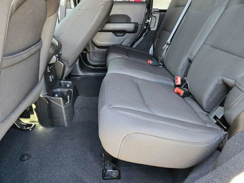 Used 2023 Jeep Wrangler Unlimited Sahara AWD/4WD image 11