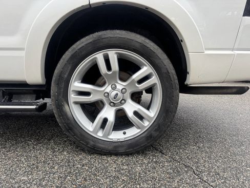 Used 2010 Ford Explorer Limited image 6