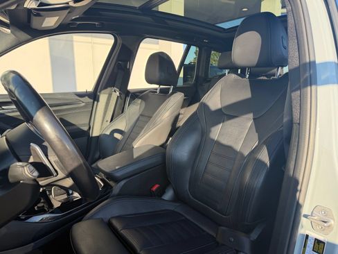 Used 2023 BMW X3 M40i w/ Shadowloine Package AWD/4WD image 11