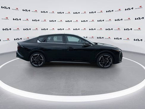 New 2026 Kia K4 GT-Line FWD image 9