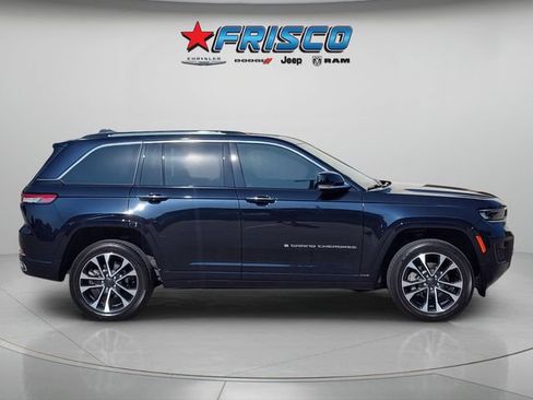 Used 2024 Jeep Grand Cherokee Overland w/ Trailer Tow Package AWD/4WD image 8
