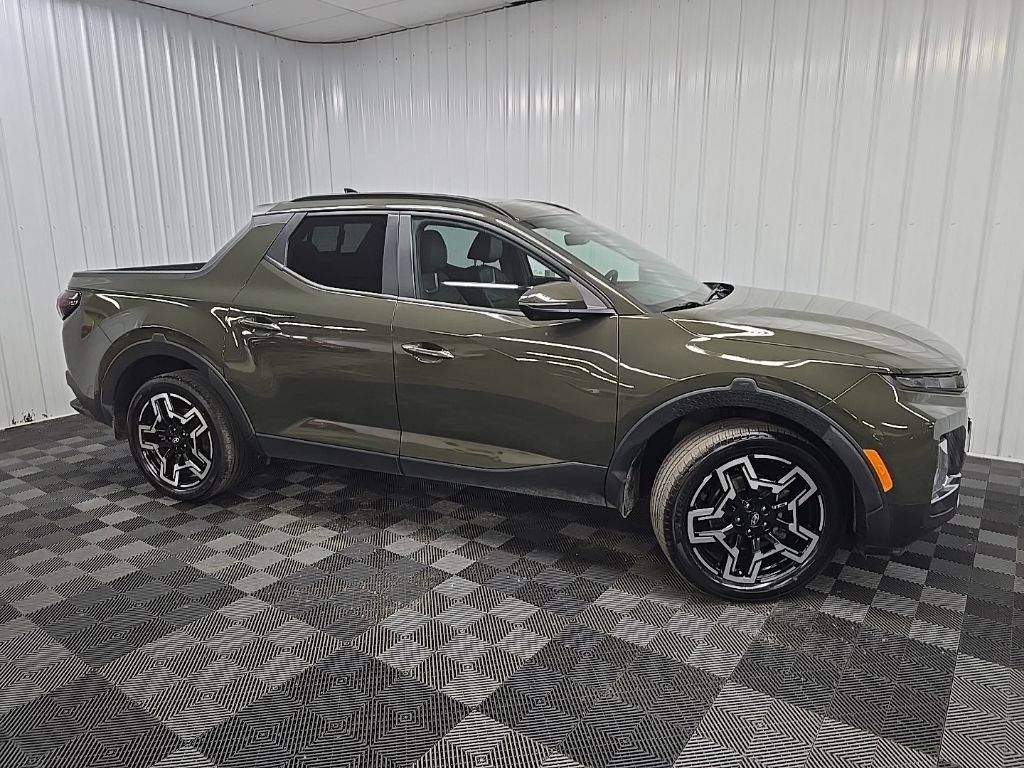 Used 2025 Hyundai Santa Cruz Limited AWD/4WD image 1