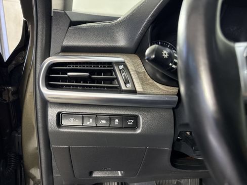 Used 2022 Kia Telluride EX w/ EX Premium Package FWD image 14