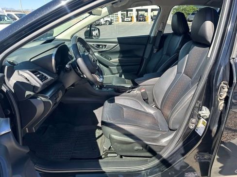Used 2023 Subaru Crosstrek 2.5i Limited AWD/4WD image 2