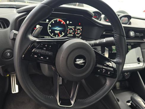 Certified 2024 Nissan Z Performance w/ Floor Mat Package image 7