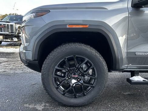 New 2026 GMC Canyon Elevation w/ Convenience Package image 7