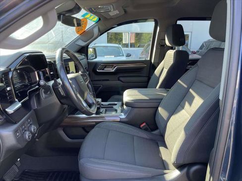 Used 2023 Chevrolet Silverado 1500 RST w/ Protection Package image 13