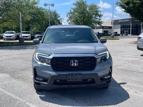 Used 2023 Honda Passport EX-L image 2