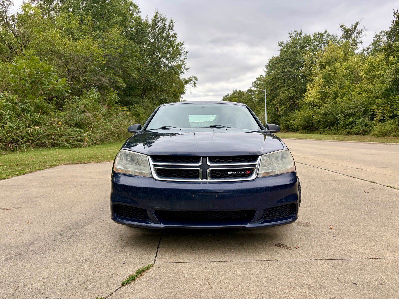 Used 2013 Dodge Avenger SE FWD image 10