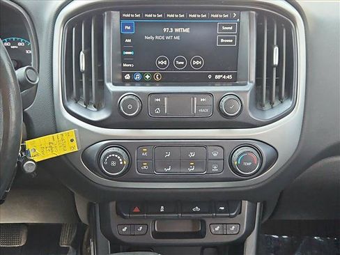 Used 2021 Chevrolet Colorado LT w/ LT Convenience Package AWD/4WD image 15