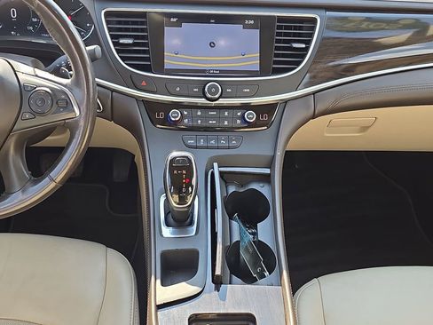 Used 2017 Buick LaCrosse Premium image 40
