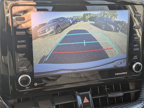 Used 2022 Toyota Corolla LE FWD image 21