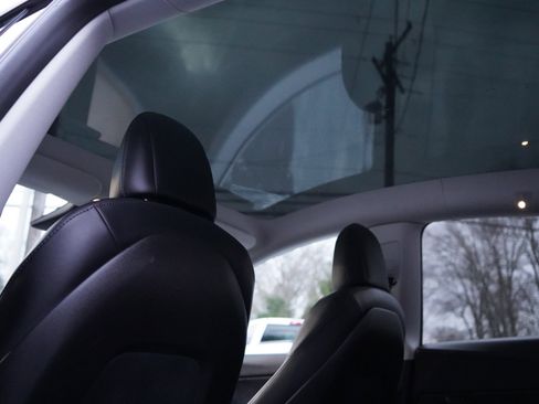 Used 2020 Tesla Model Y Performance image 69