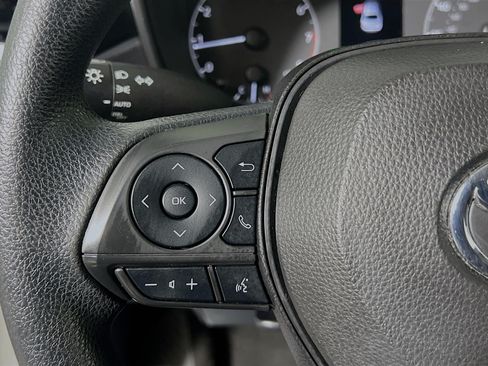 Used 2023 Toyota Corolla LE FWD image 19
