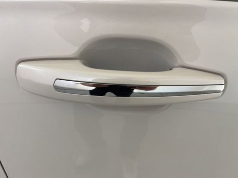 Used 2019 Lincoln Nautilus Reserve AWD/4WD image 48