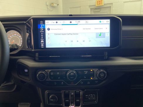 New 2025 Jeep Wrangler Sahara image 10