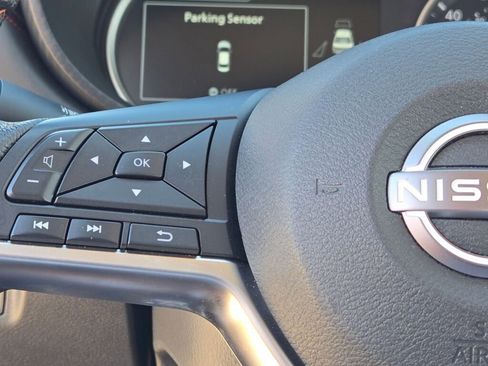 Used 2025 Nissan Versa SR w/ Trunk Package FWD image 26