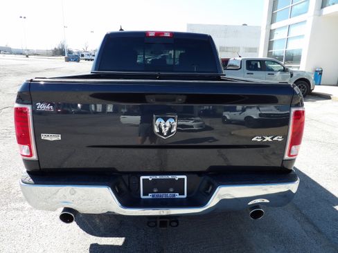 Used 2015 RAM 1500 Laramie w/ Convenience Group AWD/4WD image 10