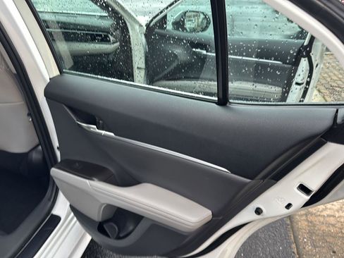 Used 2024 Toyota Camry XSE image 13