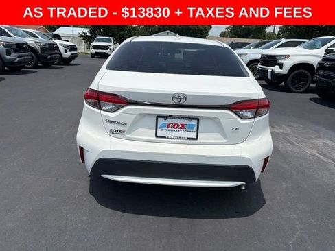 Used 2021 Toyota Corolla LE w/ LE Convenience Package FWD image 5