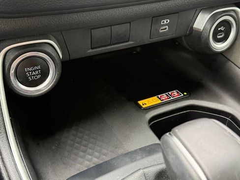 Used 2024 Toyota Grand Highlander AWD image 29