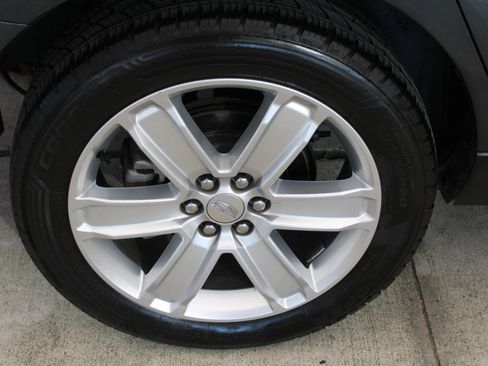 Used 2012 Cadillac SRX Performance image 31