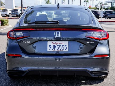 Used 2025 Honda Civic Sport image 6