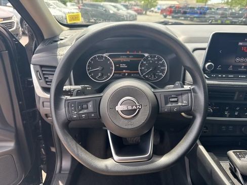 Used 2024 Nissan Rogue S AWD/4WD image 9