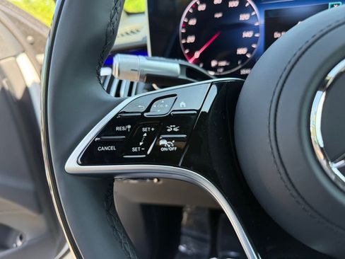 New 2026 Mercedes-Benz S 580 4MATIC Sedan image 24
