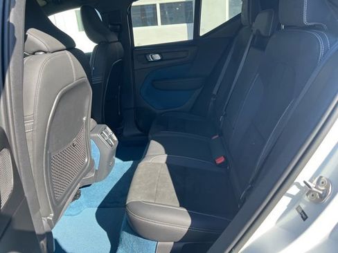 Used 2023 Volvo XC40 Recharge Plus w/ Protection Package Premier image 26