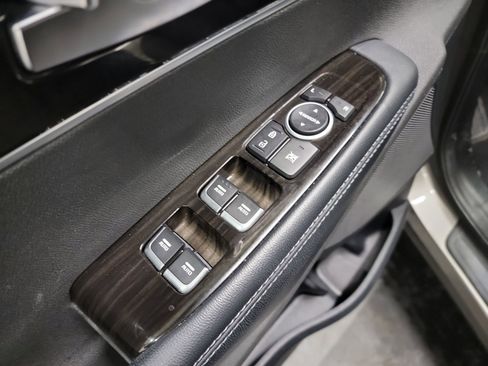 Used 2019 Kia Sorento EX image 14