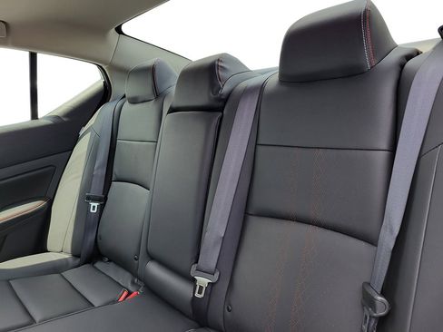 New 2026 Nissan Altima 2.5 SR FWD image 16