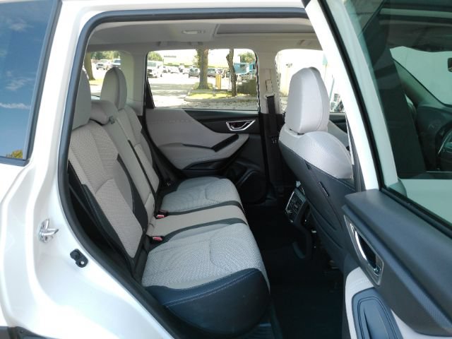 Used 2023 Subaru Forester Premium w/ Popular Package #2 AWD/4WD image 23